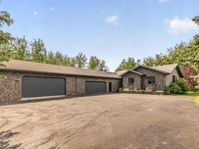 House for sale in Alberta