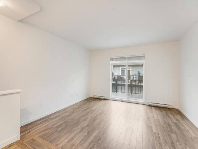 Apartment for rent in Surrey, British Columbia