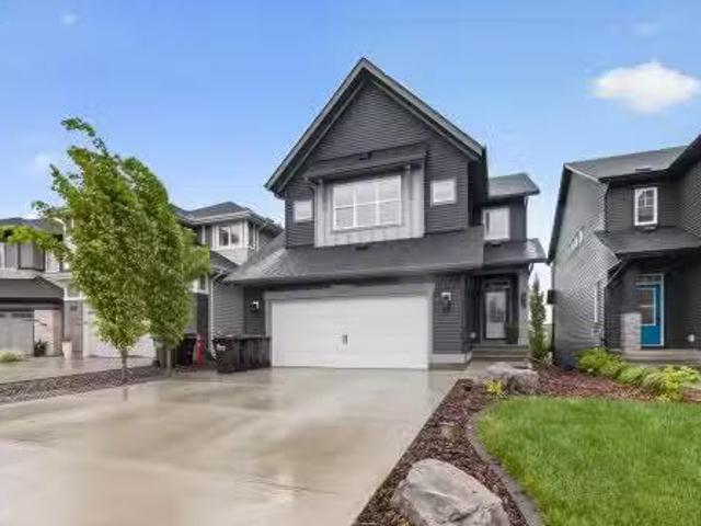 House for sale in Sherwood Park, Alberta