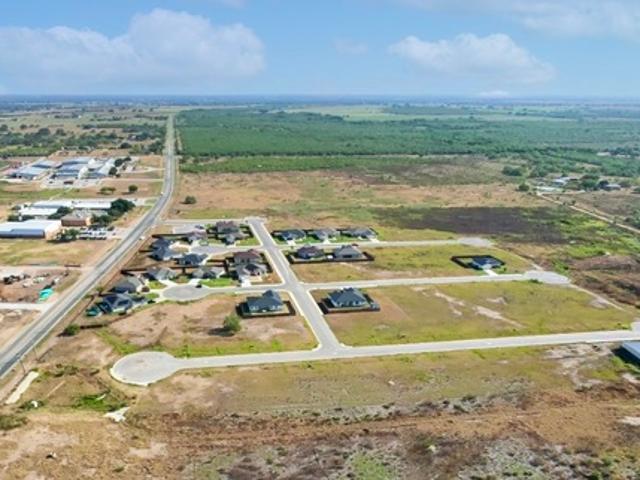 Land for sale in Poteet, Texas
