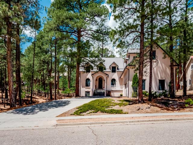 House for sale in Los Alamos, New Mexico