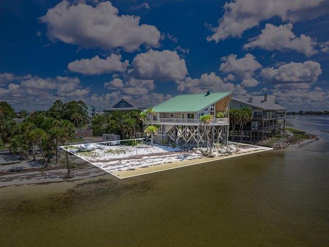 House for sale in Crawfordville, Florida