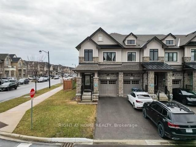 Townhouse for sale in Woburn, Ontario