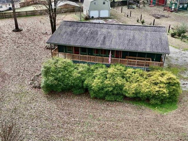 House for sale in Rogersville, Alabama
