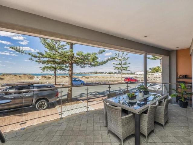 Condo for rent in Coodanup