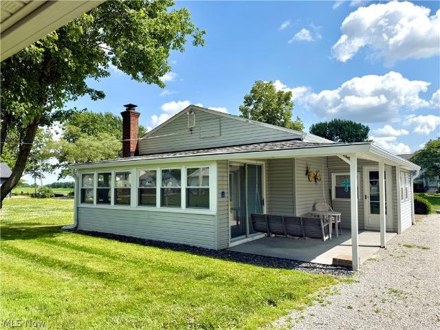 House for sale in Creston, Ohio