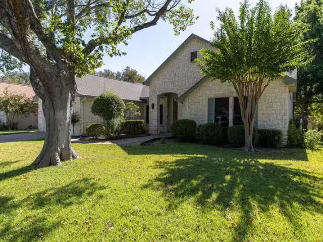 House for sale in Georgetown