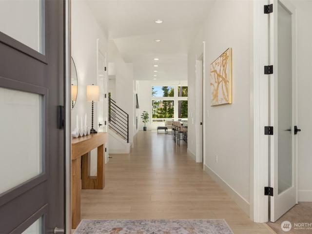 House for sale in Bainbridge Island, Washington