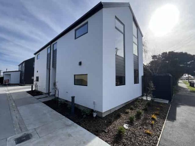 House for rent in Heathcote, Canterbury