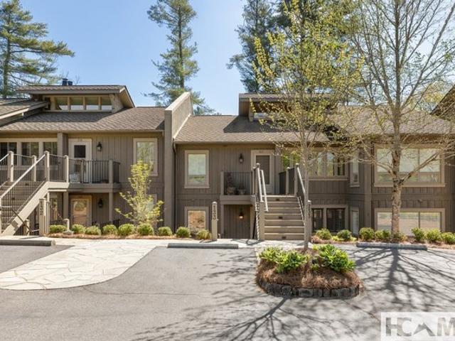 Condo for sale in Highlands, North Carolina