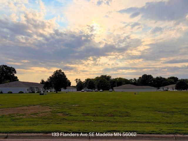 Land for sale in Madelia, Minnesota