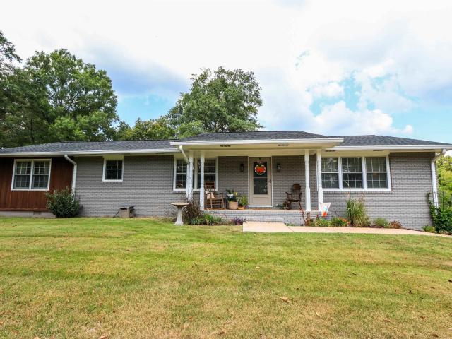 House for sale in Burns Crossroad, Anniston