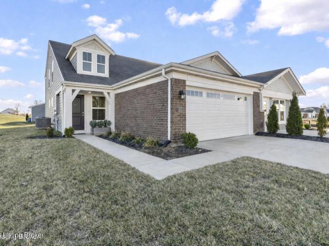 House for sale in Mount Washington, Kentucky