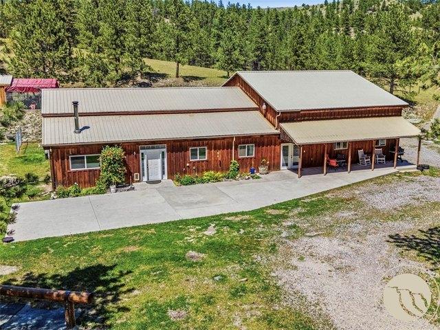 House for sale in Reed Point, Montana