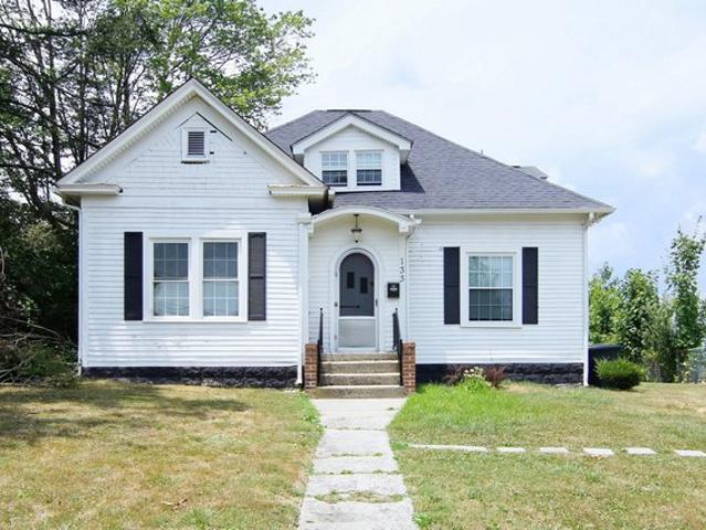 House for sale in Fayetteville, West Virginia