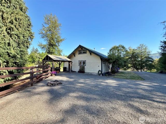 House for sale in Washington