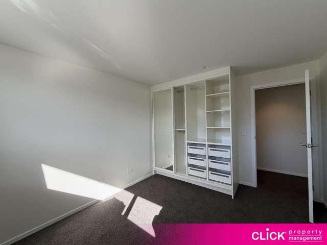 Townhouse for rent in Otakou