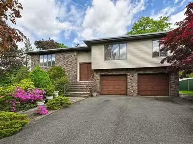 House for sale in Hackensack