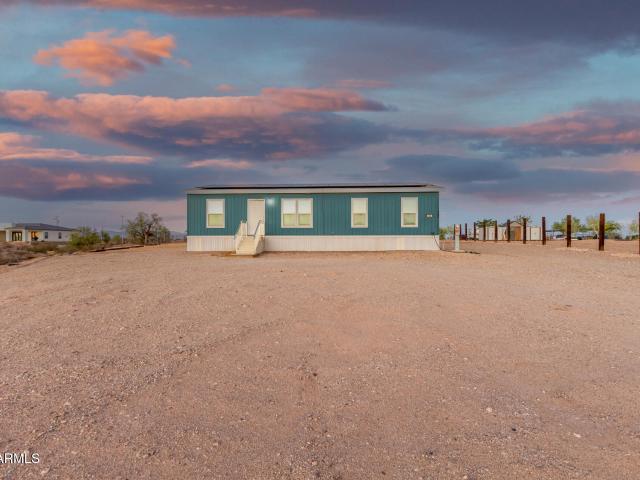 House for sale in Tonopah House for sale in Tonopah