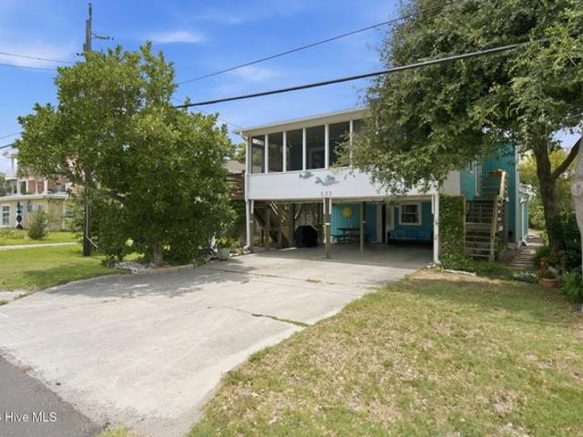 House for sale in Kure Beach, North Carolina