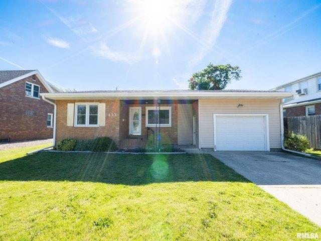 House for sale in Morton, Illinois