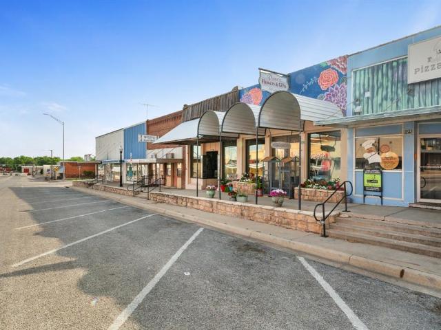 Commercial for sale in De Leon, Texas