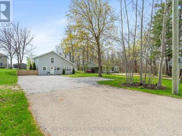 House for sale in Tillsonburg, Ontario
