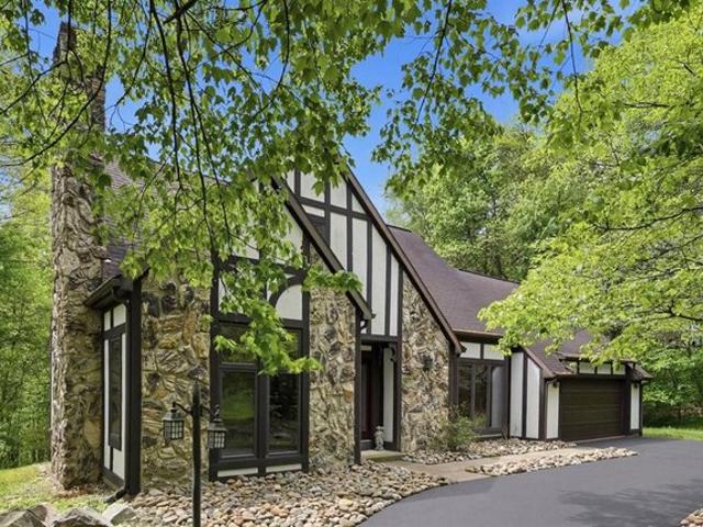 House for sale in Clinton, Pennsylvania