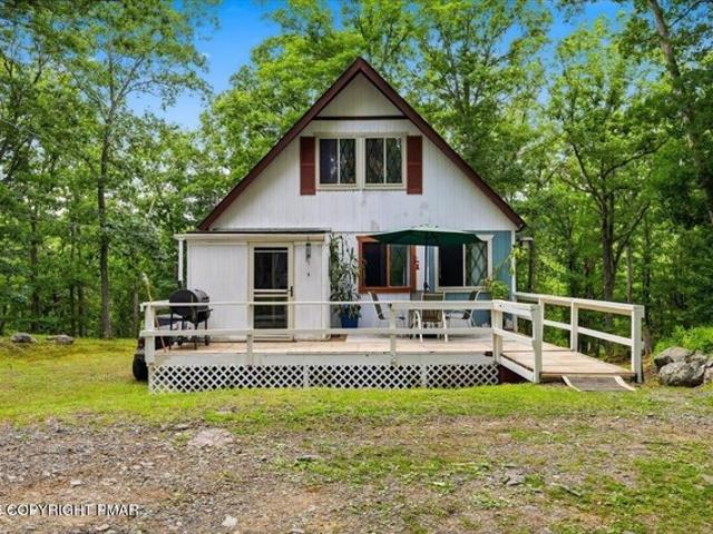 House for sale in Dingmans Ferry, Pennsylvania