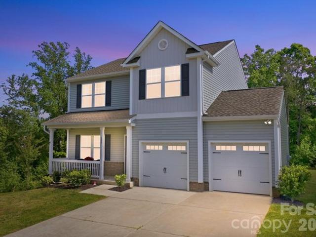House for sale in Troutman, North Carolina