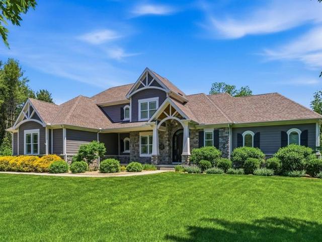 House for sale in Croton, Ohio