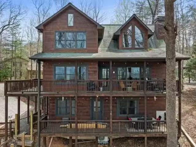 House for sale in Ellijay