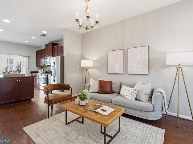 Condo for sale in Gallery Park, Clarksburg