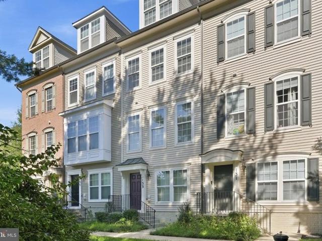 Condo for sale in Clarksburg, Montgomery County