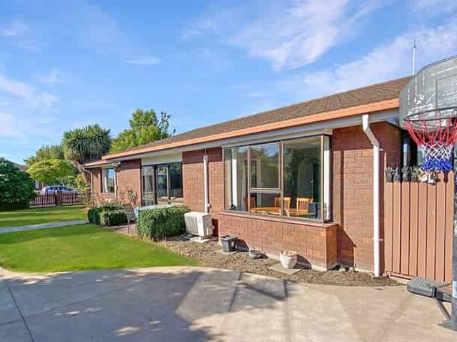 House for rent in Bishopdale, Canterbury