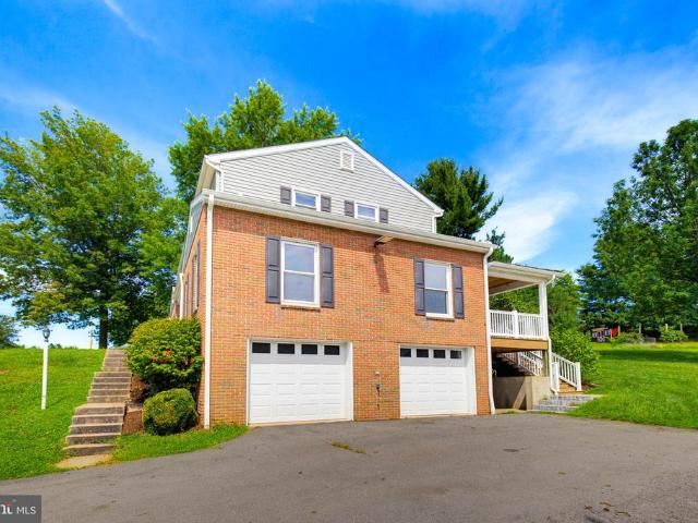 House for sale in Bainbridge, Pennsylvania