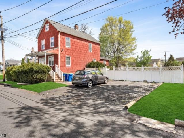 House for sale in Manville, New Jersey