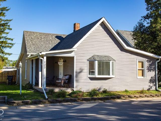 House for sale in Bargersville, Johnson County