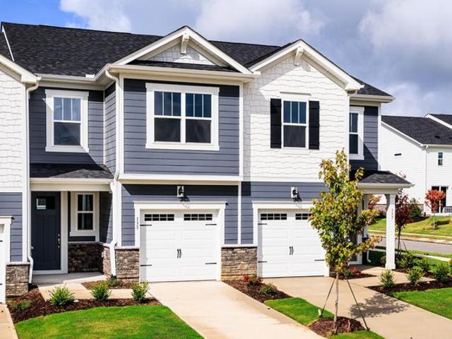 Townhouse for sale in Angier, North Carolina