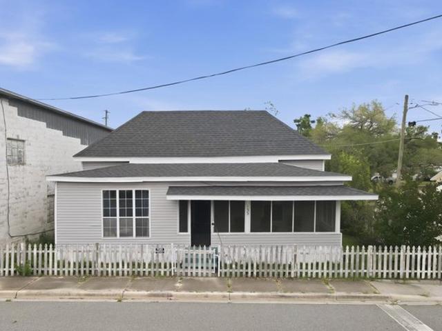 House for sale in Mayo, Florida