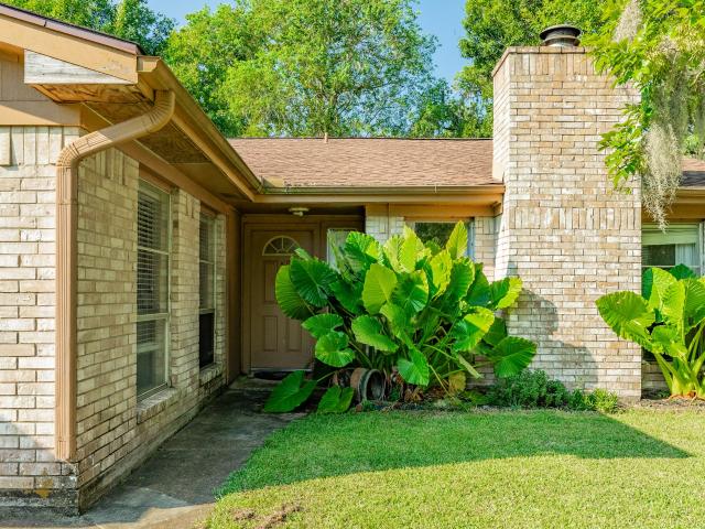 House for sale in Sweeny, Brazoria County