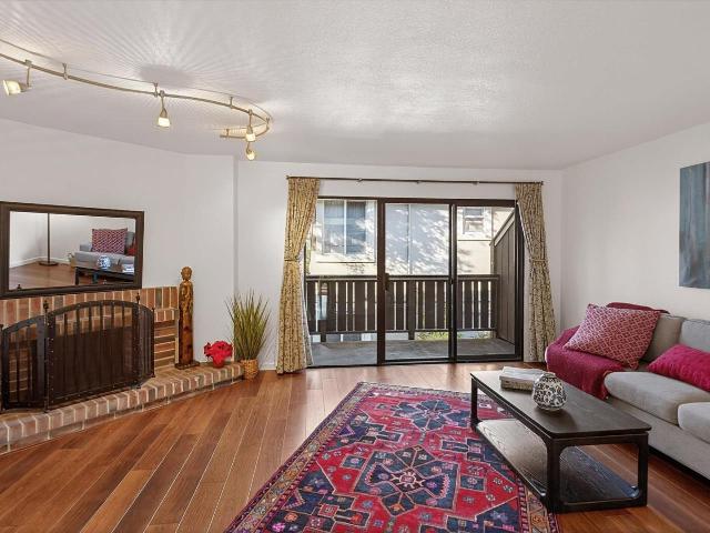 Townhouse for sale in Campbell, California