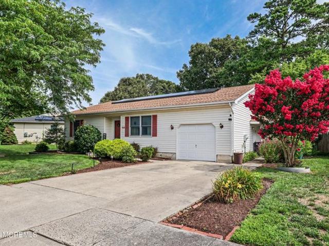 House for sale in Egg Harbor, Wisconsin