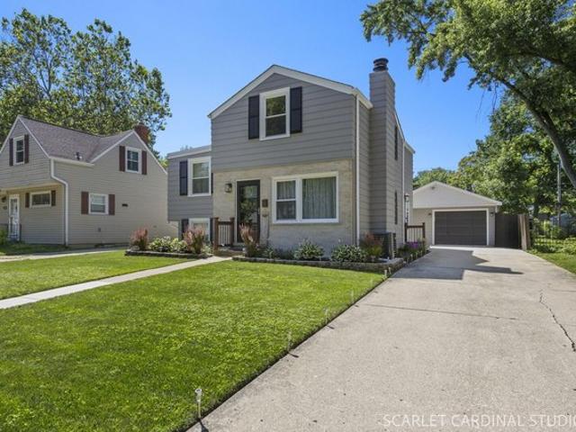 House for sale in Lombard, Illinois