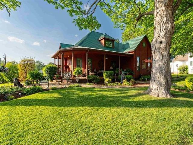 House for sale in Hartford, Kentucky