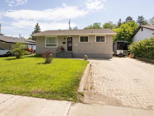 House for sale in Thunder Bay, Ontario