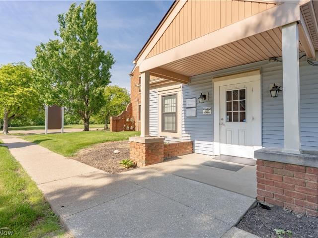 Commercial for sale in North Canton, Stark County