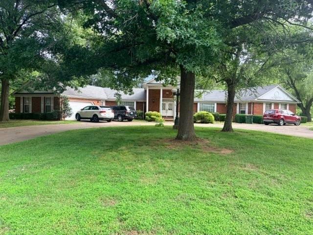 House for sale in Henderson, Kentucky