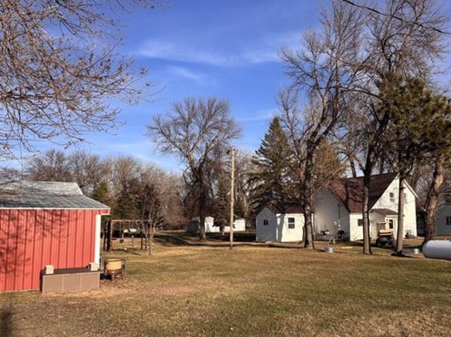 House for sale in Foster, North Dakota