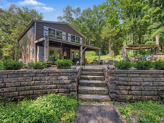 House for sale in Pacific, Missouri